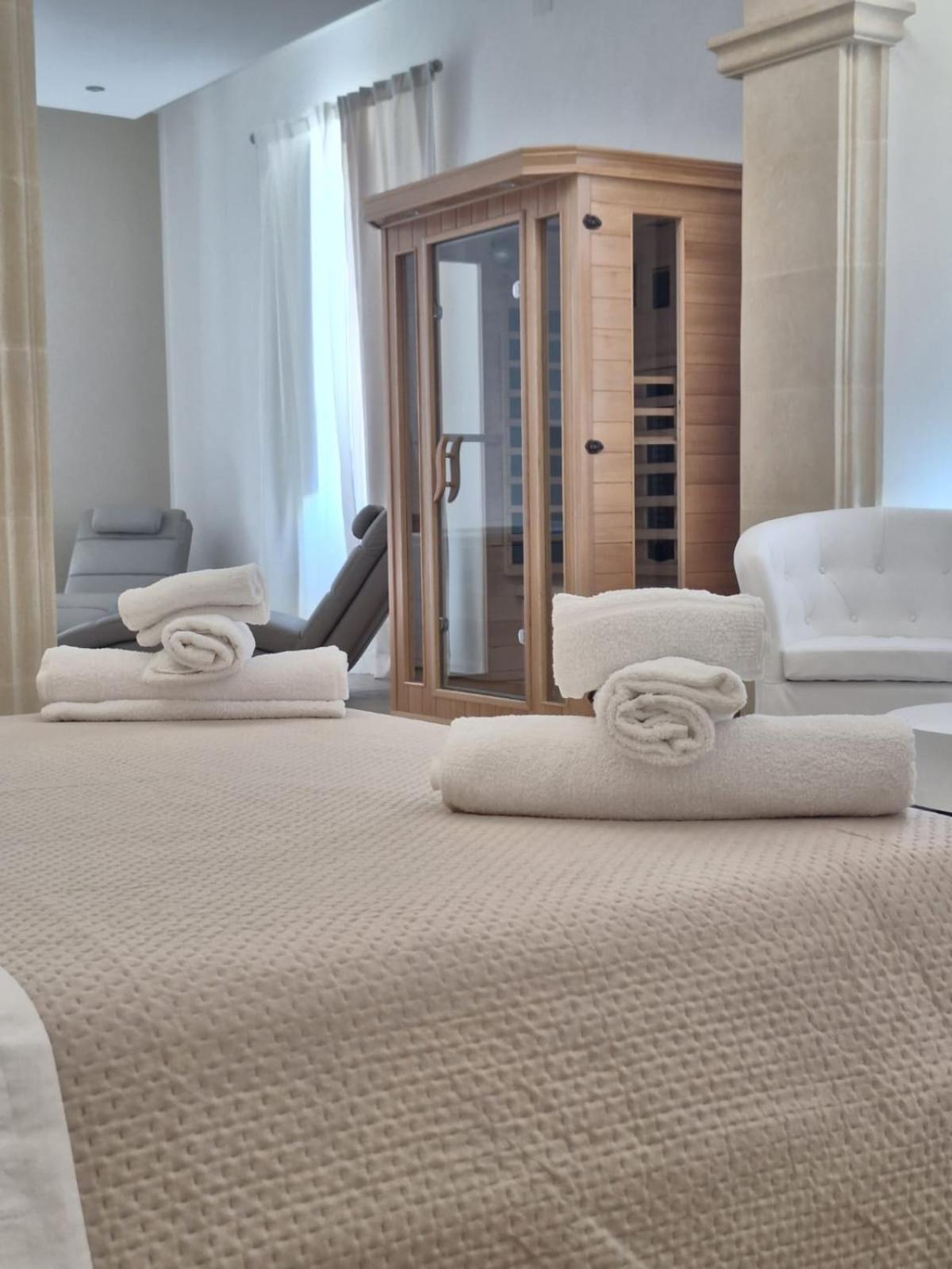 Bed E Suite Domar Brindisi Exterior foto